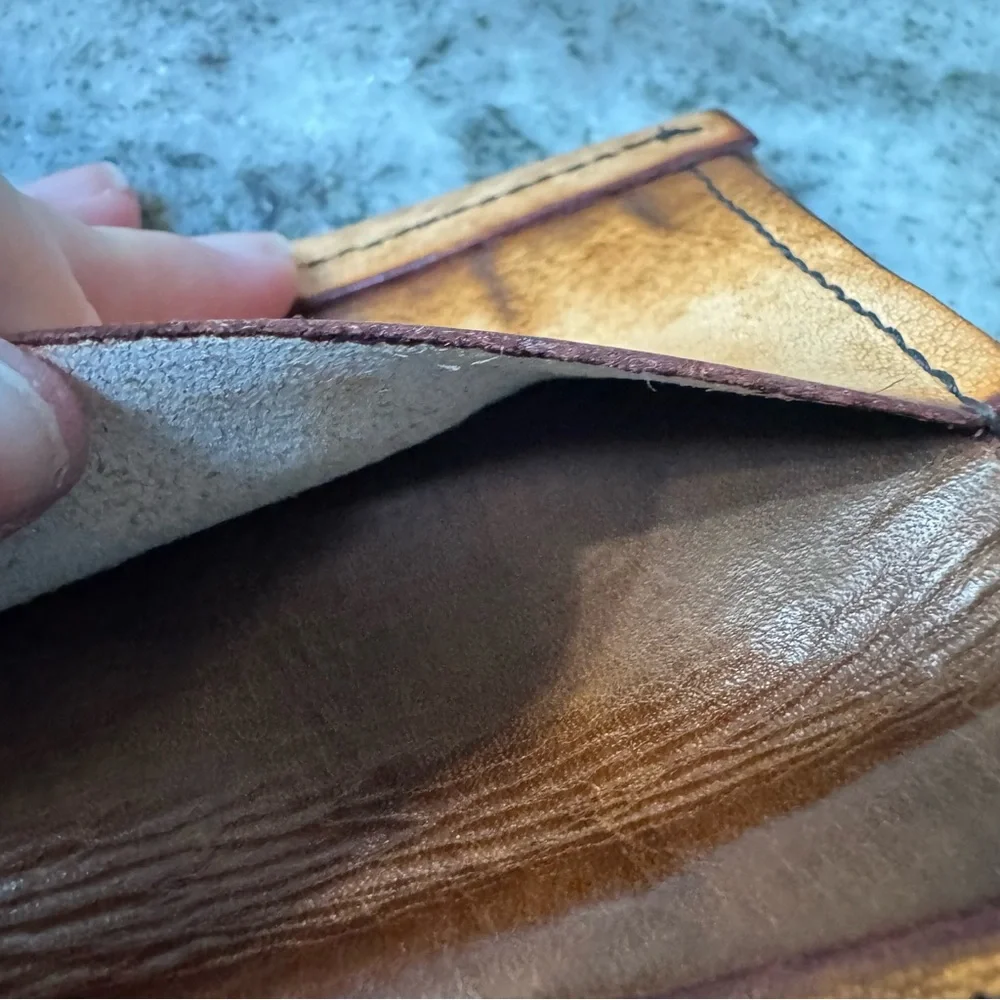 Borinquen tan leather handcrafted trifold wallet